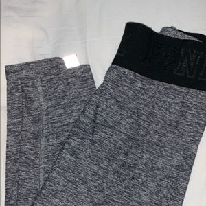 Pink Heather Gray Cropped Leggings